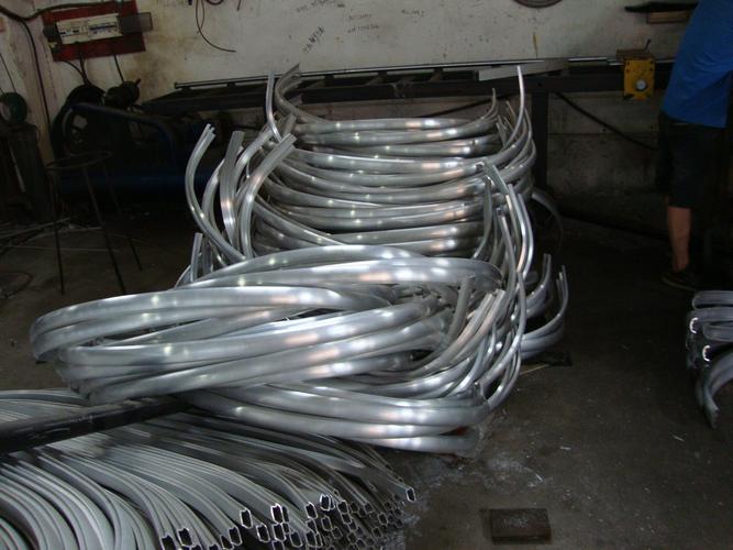 折弯成型加工技术在铝型材、铝制品及不锈钢制品中的应用